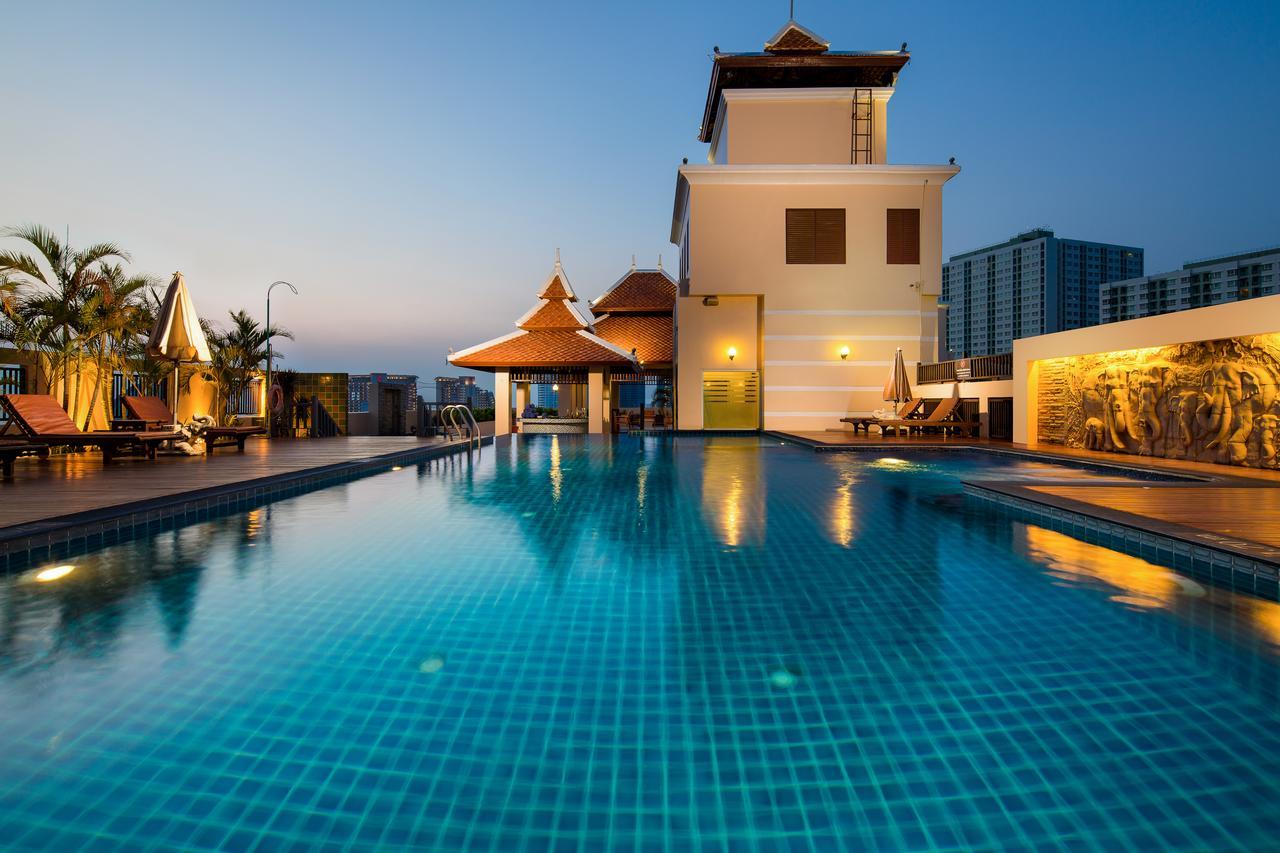 Aiyara Palace Отель 5*
