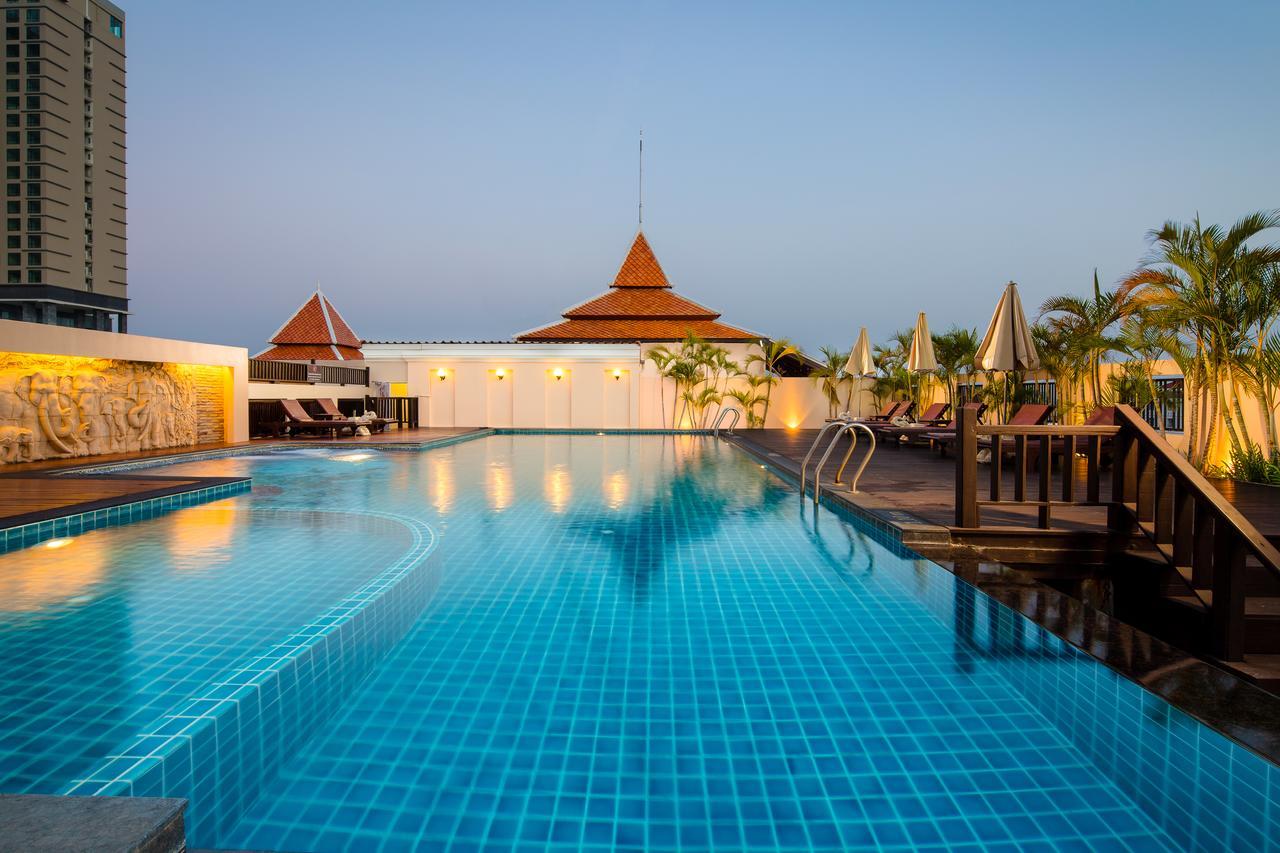 Отель Aiyara Palace